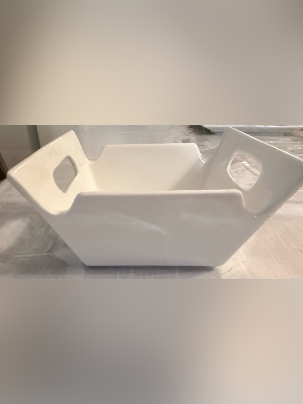 Storehouse White ceramic square basket good for serving berries small side dish - Picture 9 of 11